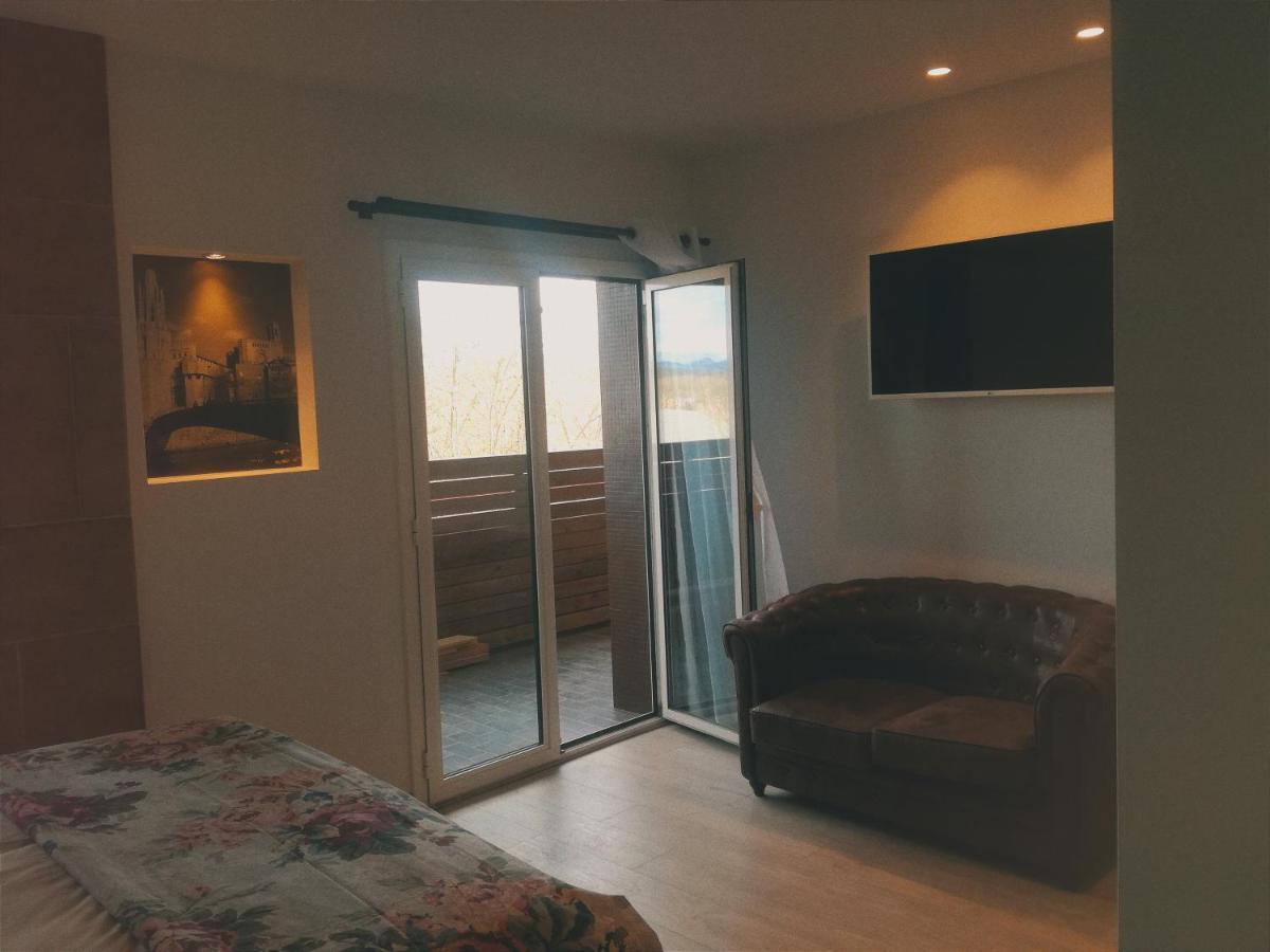 Turistic Girona - Piso De 1, 2 O 3 Habitaciones Exteriör bild