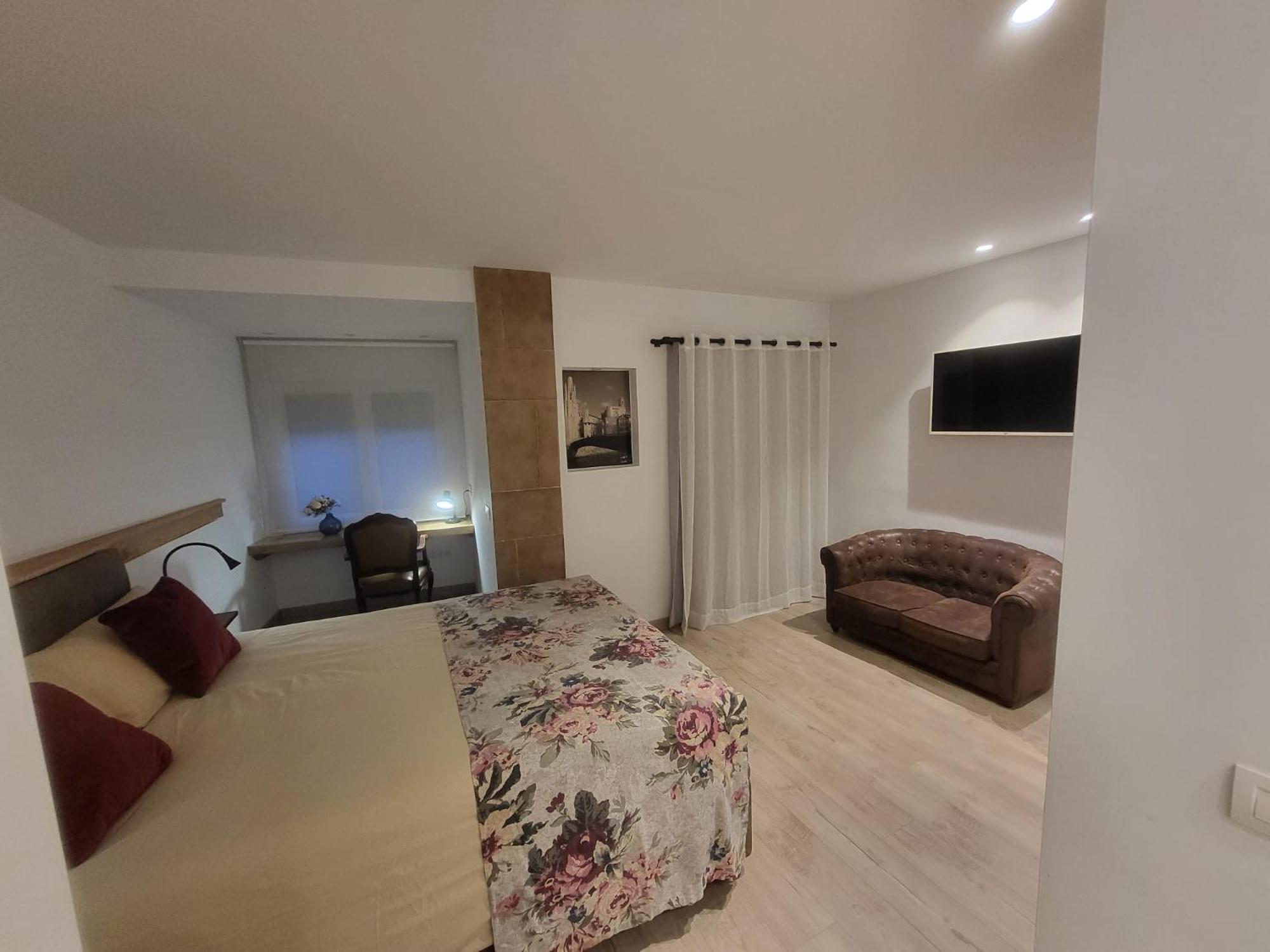 Turistic Girona - Piso De 1, 2 O 3 Habitaciones Exteriör bild