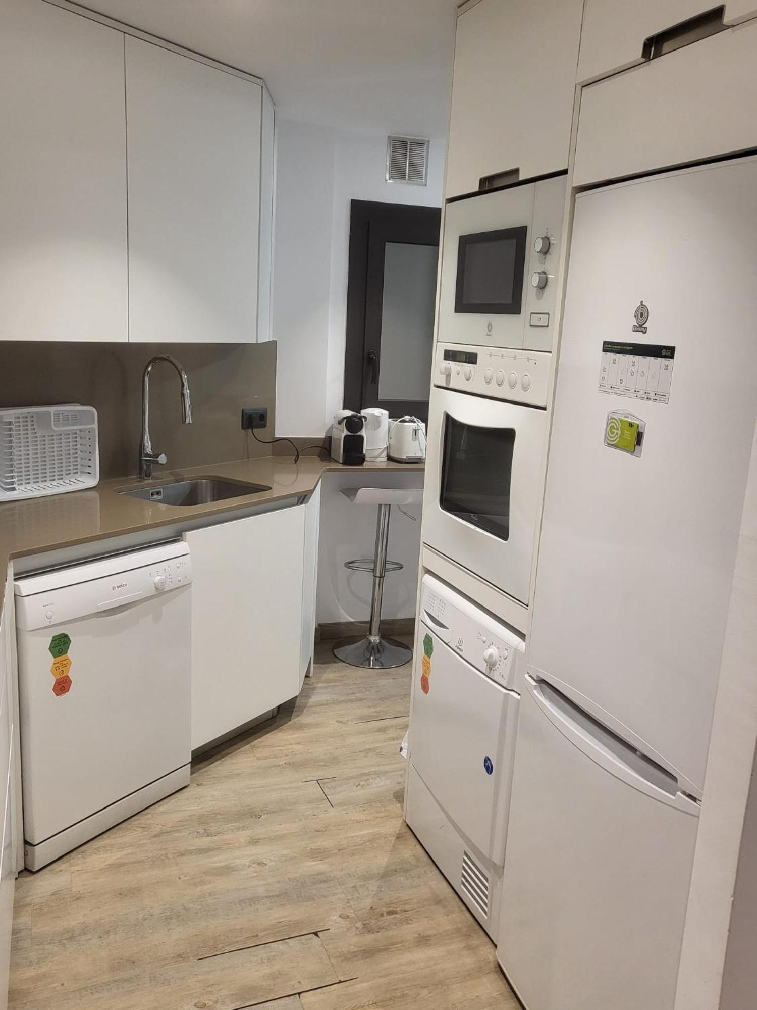 Turistic Girona - Piso De 1, 2 O 3 Habitaciones Exteriör bild