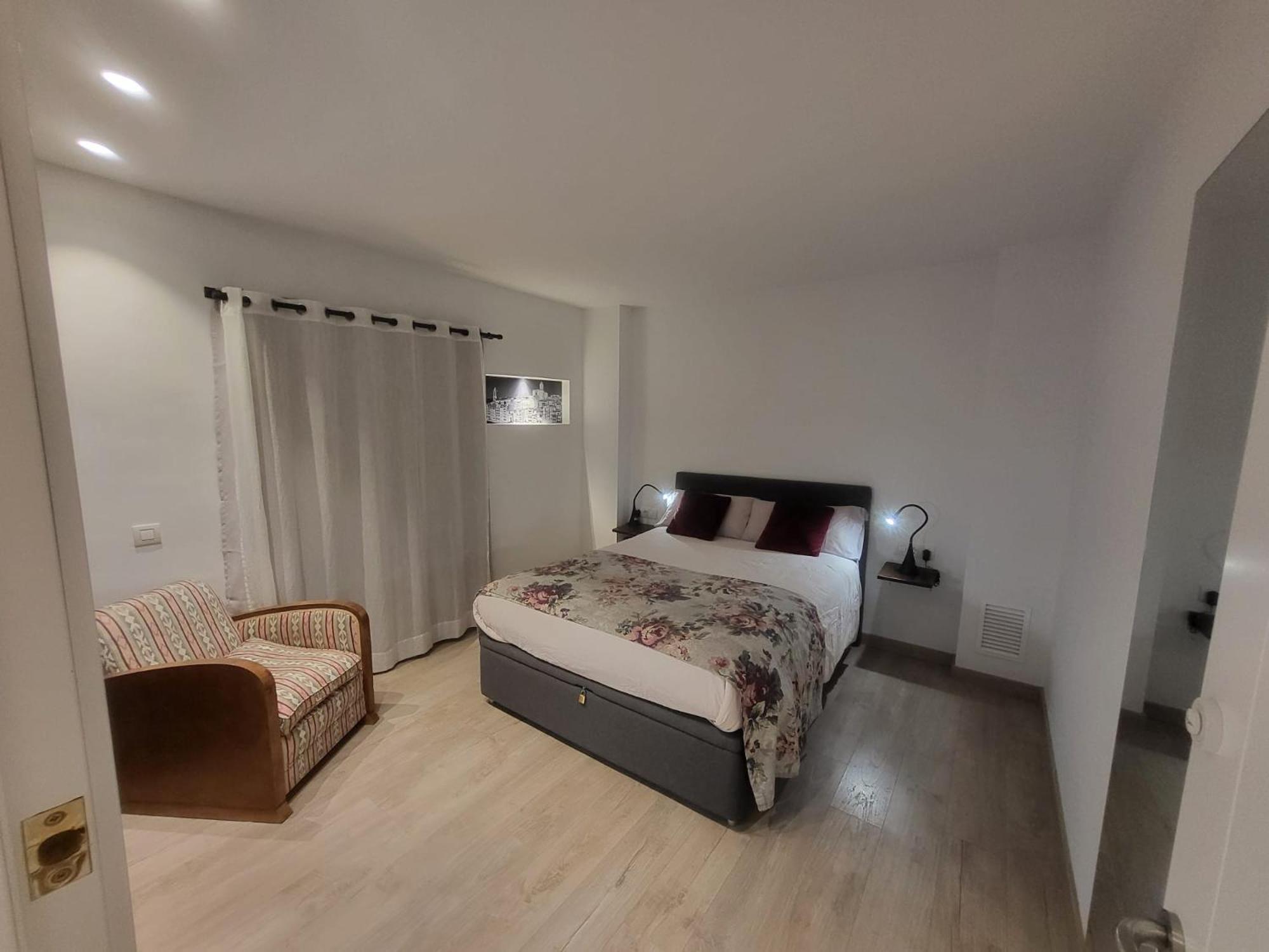 Turistic Girona - Piso De 1, 2 O 3 Habitaciones Exteriör bild