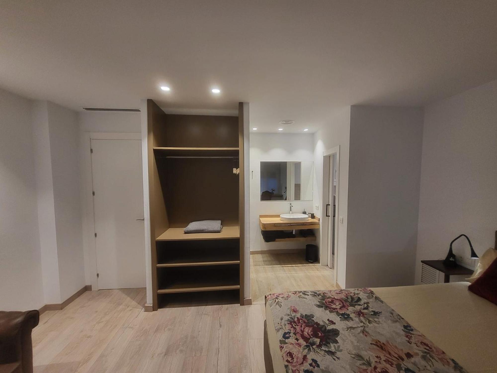 Turistic Girona - Piso De 1, 2 O 3 Habitaciones Exteriör bild