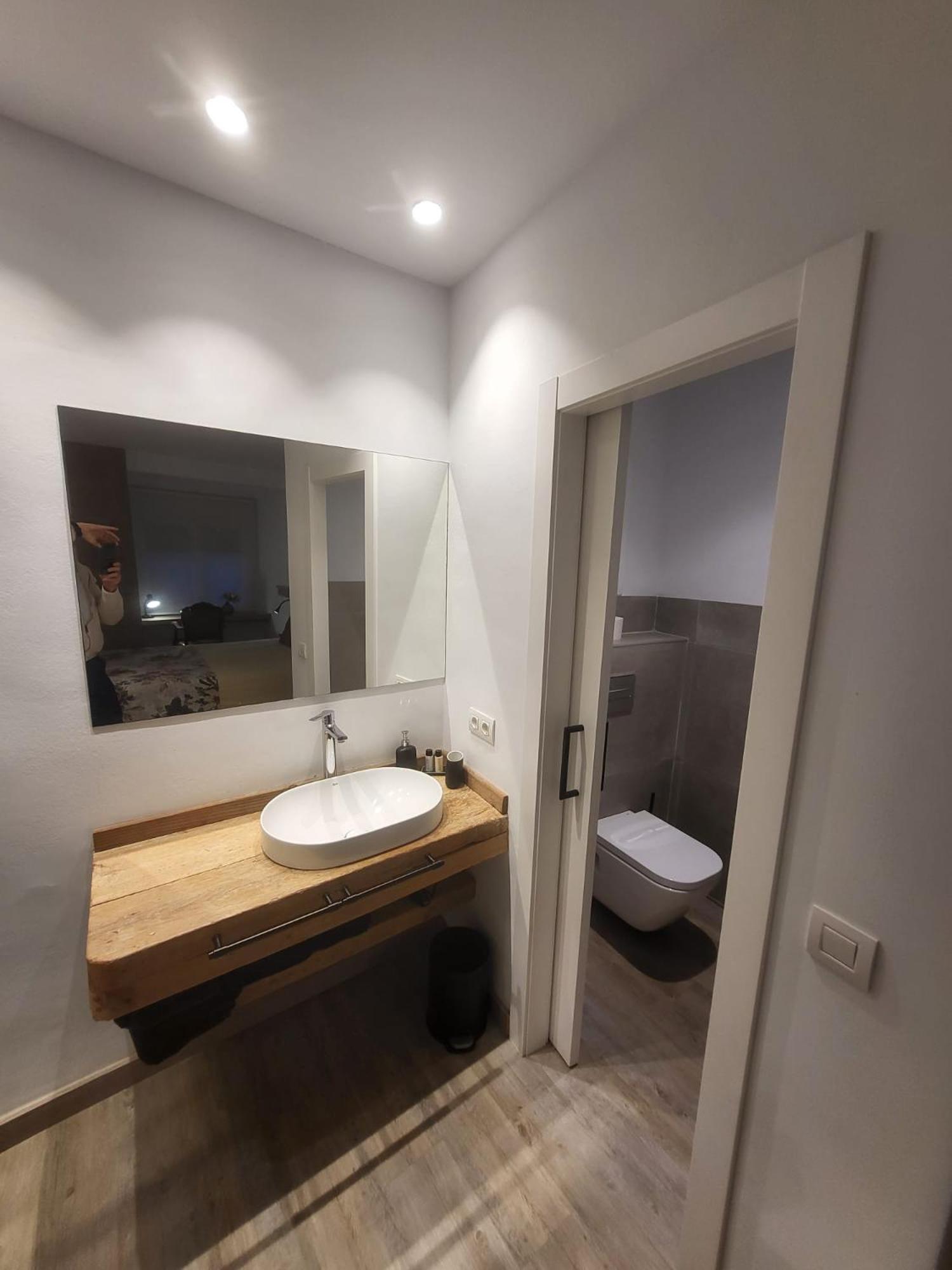 Turistic Girona - Piso De 1, 2 O 3 Habitaciones Exteriör bild